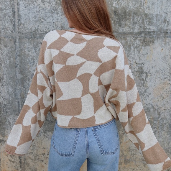 Perry Sweater - Picture 2 of 4